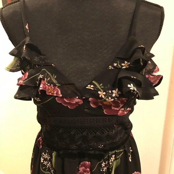 SHIFT Black Floral Maxi Dress - Picture 2 of 6